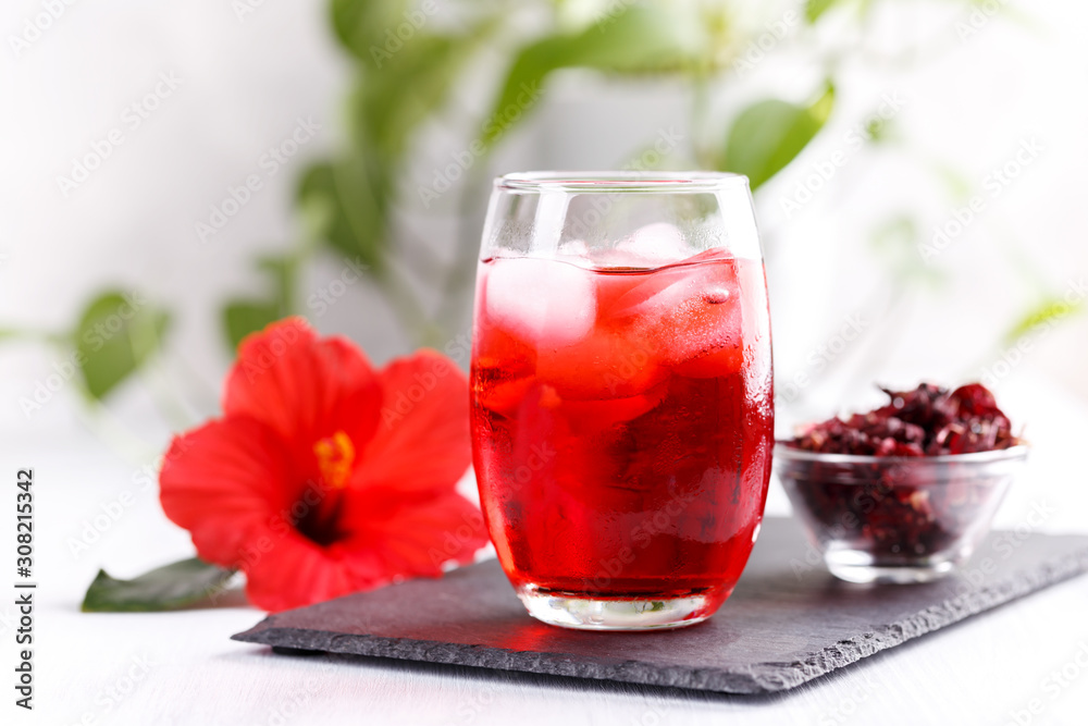Refreshing hibiscus iced ted Refreshing hibiscus iced ted