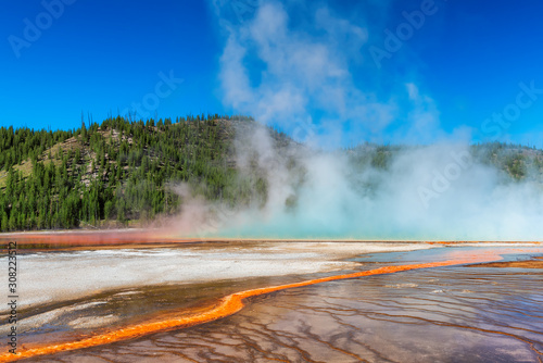 Grand Prismatic Spring in Yellowstone National Park, Wyoming, USA.