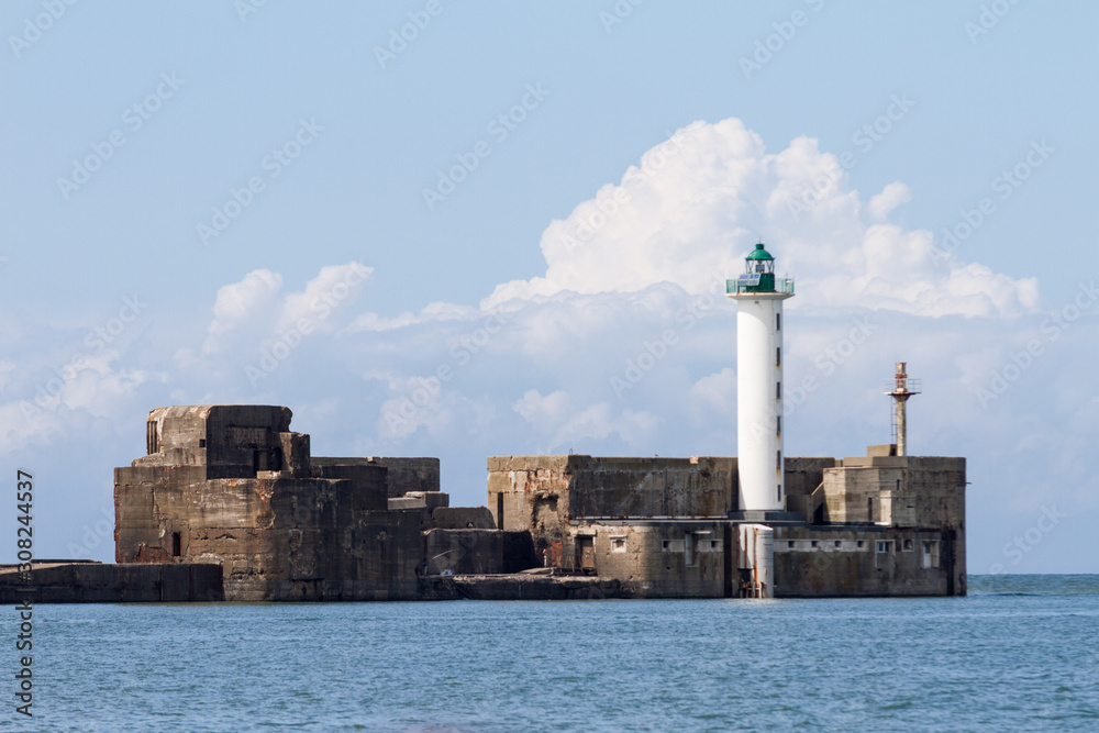 Le phare de la digue Carnot à Boulogne-sur-Mer