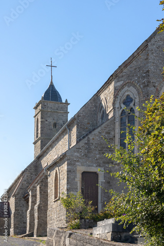 La chapelle romane de Saint-Etienne-au-Mont