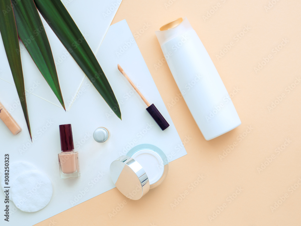 Cosmetics for Natural makeup Cosmetics for Natural makeup