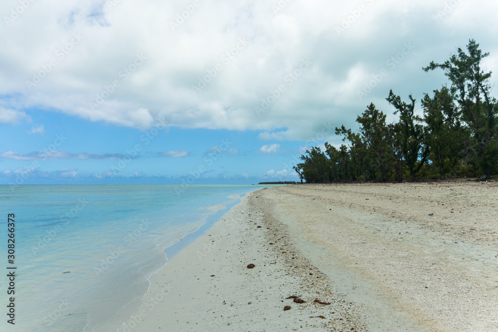 Plage de sable blanc, île de Rodrigues, océan indien Plage de sable blanc, île de Rodrigues, océan indien