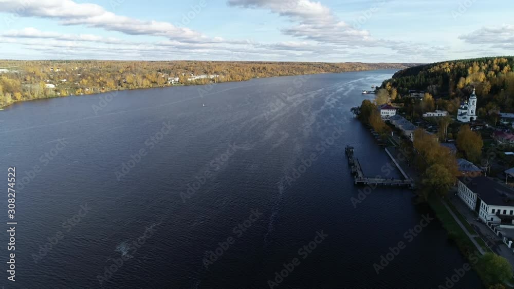 Plyos is a unique city of the Ivanovo region on the banks of the Volga River. At first glance, he captivates with its original beauty. Gold of birches, crimson maples filled with clinking freshness. Plyos is a unique city of the Ivanovo region on the banks of the Volga River. At first glance, he captivates with its original beauty. Gold of birches, crimson maples filled with clinking freshness.