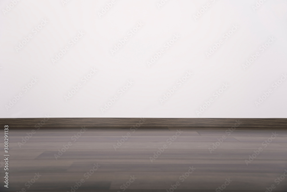 Leerer Raum – weiße Wand mit Holzboden