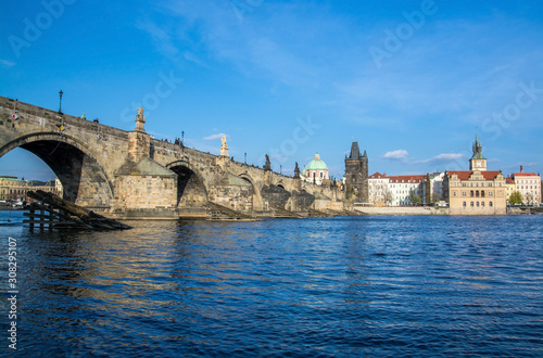 Karlsbrücke, Prag, Tschechische Republik © U. Gernhoefer