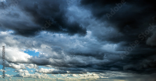 Hurricane sky storm weather © 1xpert