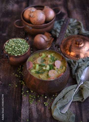 erwtensoep, pea soup, traditional dutch cuisine