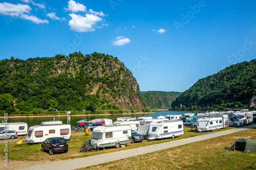 Campingplatz vor der Loreley, Mittelrheintal, Rheinland-Pfalz, Deutschland