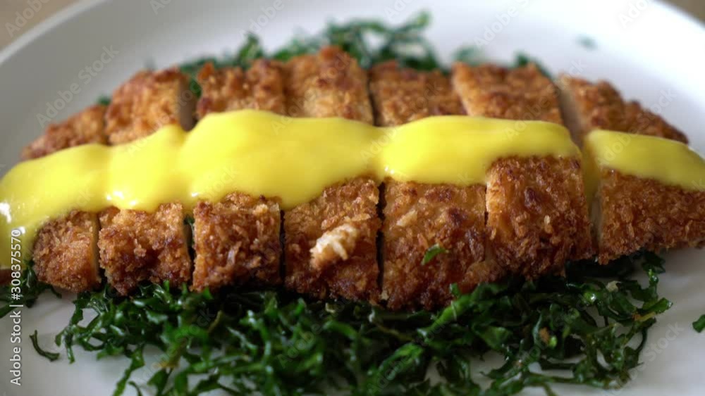 fried chicken breast with lemon lime sauce fried chicken breast with lemon lime sauce