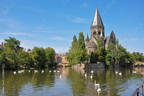 Blick auf Temple Neuf in Metz
