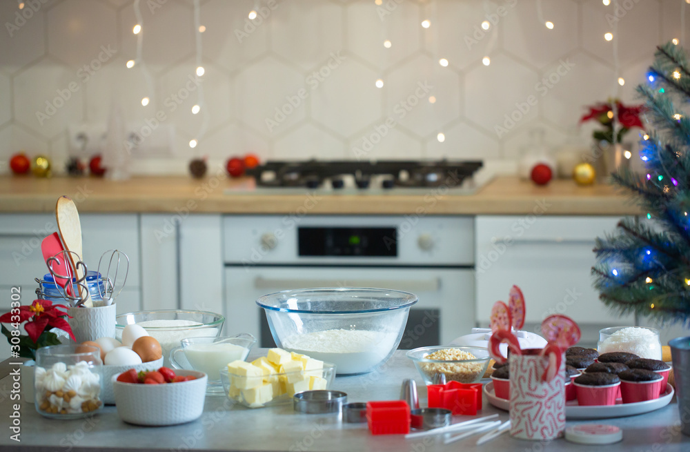 Cooking Christmas Treats at Home Cooking Christmas Treats at Home