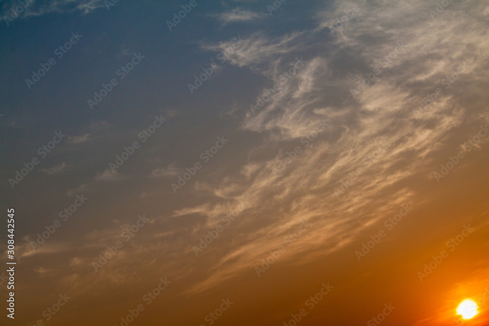 Fototapeta premium Colorful cloudy sky during the sunset
