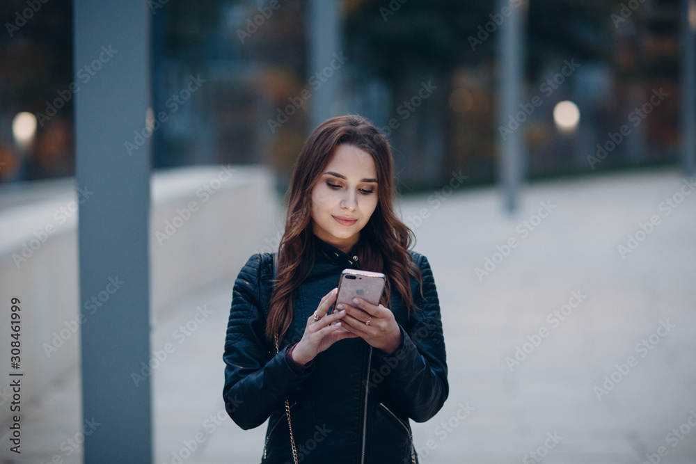 © primipil - Portrait of young positive Woman with brown hair © primipil - Portrait of young positive Woman with brown hair