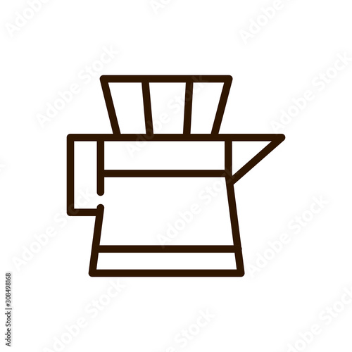 brewed coffee with strainer line design