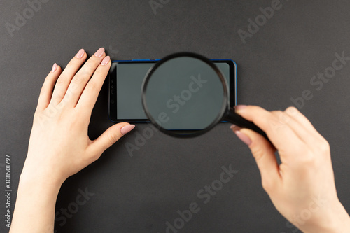 search in the phone with a magnifying glass