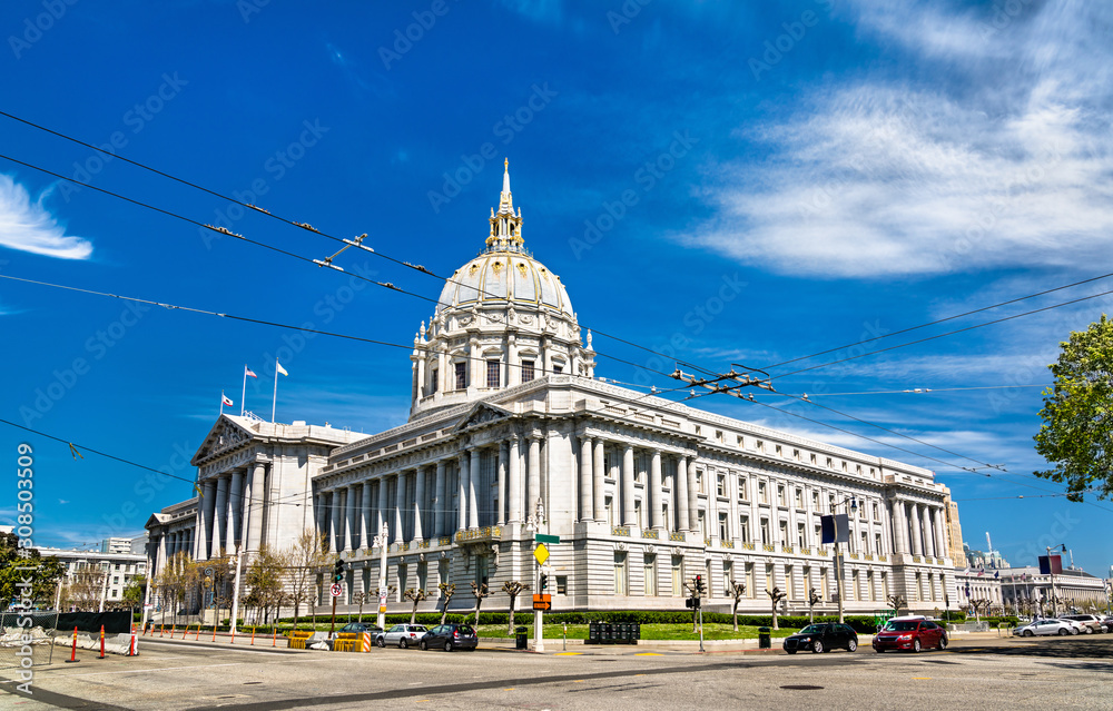 San Francisco City Hall in California