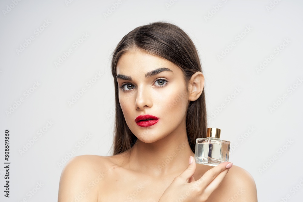 Naklejka premium bare shoulders woman clean skin