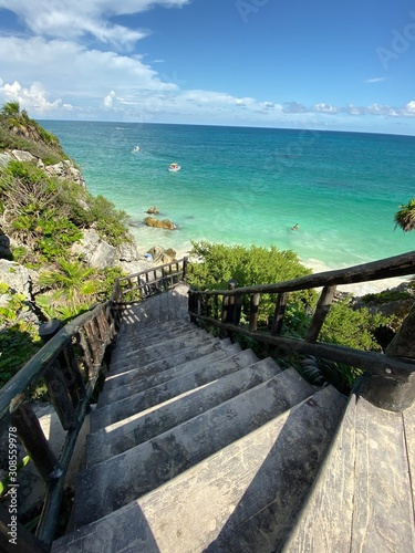 Escalier ruines tulum mexique