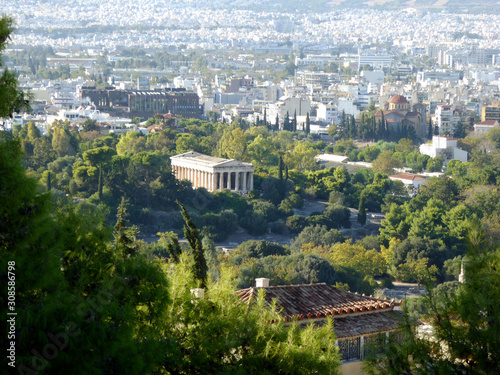 Blick auf Athen und den Tempel des Hephaistos von der Akropolis aus
