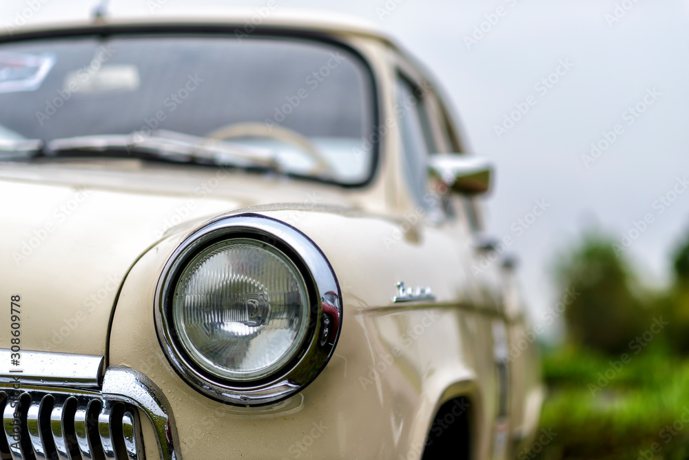 Oldtimer auf einer Oldtimerausstellung