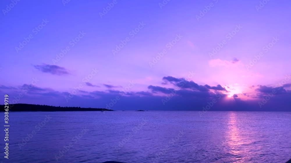 南の海の夕日 Sunset in the south sea 南の海の夕日 Sunset in the south sea