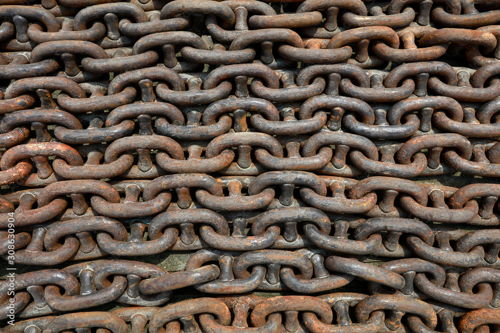 Oxide rusty ship anchor chain