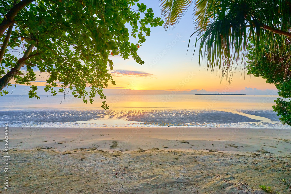East coast of Palawan (Philippines) at sunset. Peaceful area with almost no tourism, next to Roxas. East coast of Palawan (Philippines) at sunset. Peaceful area with almost no tourism, next to Roxas.