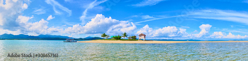 Fototapeta Naklejka Na Ścianę i Meble -  Tiny exotic Island with mini resort in the east part of Palawan - Philippines. Coab Island