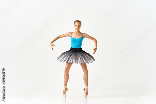ballet dancer in action © SHOTPRIME STUDIO