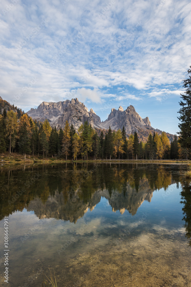 Beautiful sunset landscapes in Lake Antorno (Lago d'Antorno), autumn landscapes in Dolomites, Italy