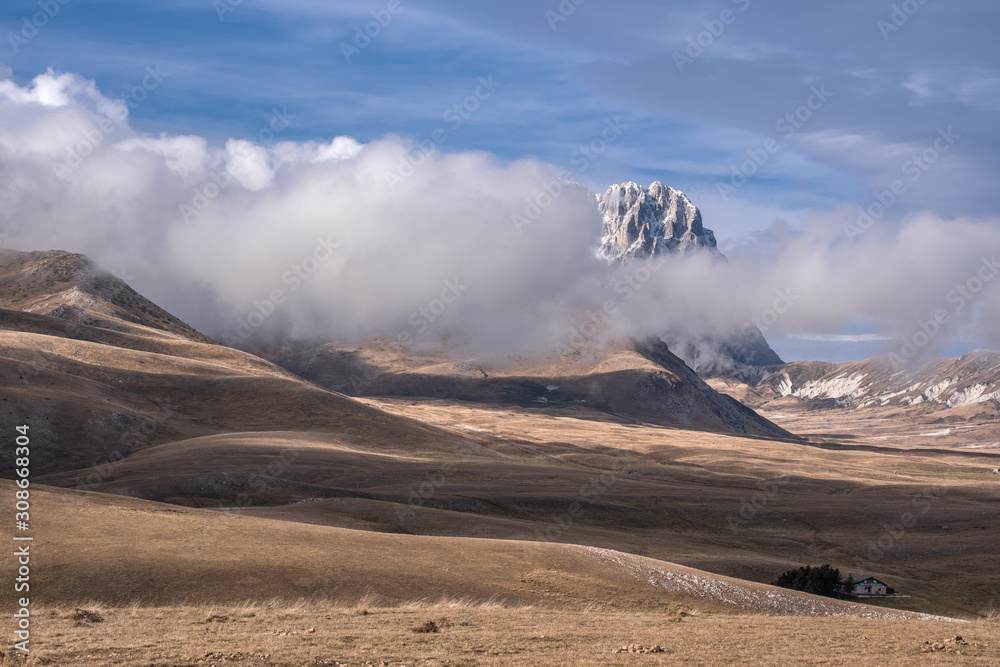 Fine autunno al Gran Sasso - Abruzzo Fine autunno al Gran Sasso - Abruzzo