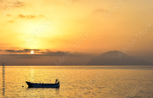 Am Morgen auf einer Insel im Mittelmeer © Michael Seitz