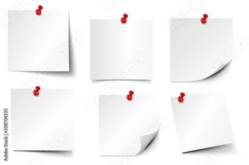Pinned paper notes. Sticker papers, note on pin and notes board stickers realistic vector set. Notepaper attached with red pushpins. Notepad paper pieces fastened with thumbtacks template design