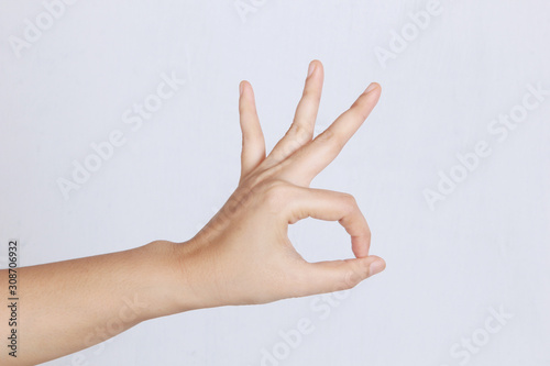 okay symbol using the left hand