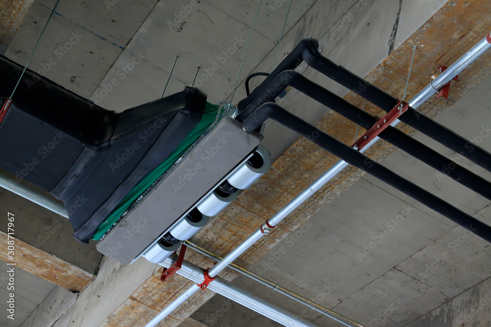 Obraz premium Air conditioning equipment on the top of the hall
