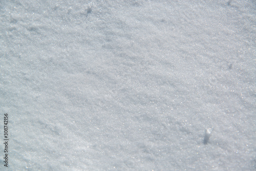 雪原の雪模様　高山の様子