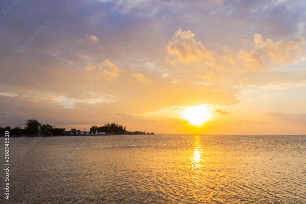 Obraz premium sunset on sea