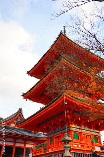 日本の古都 京都の清水寺の秋