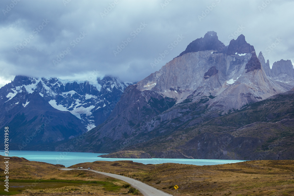 lago torres del paine national park Chile