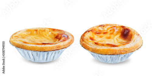 Papier peint Portuguese custard pies, Pastel de Nata or Pastel de Belem on a white isolated b
