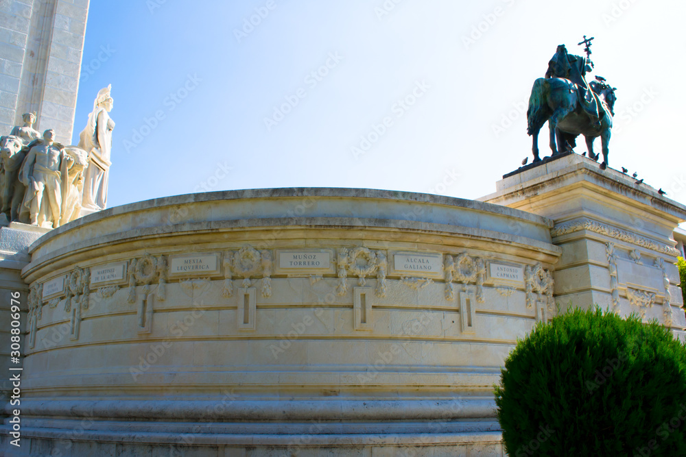 Obraz premium Monument to the Cortes and the 1812 constitution in Cádiz, Spain.