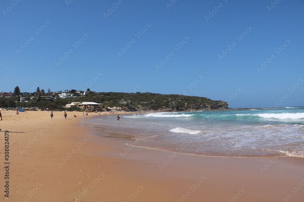 Long Reef beach goes to Dee Why Beach, Sydney Australia Long Reef beach goes to Dee Why Beach, Sydney Australia