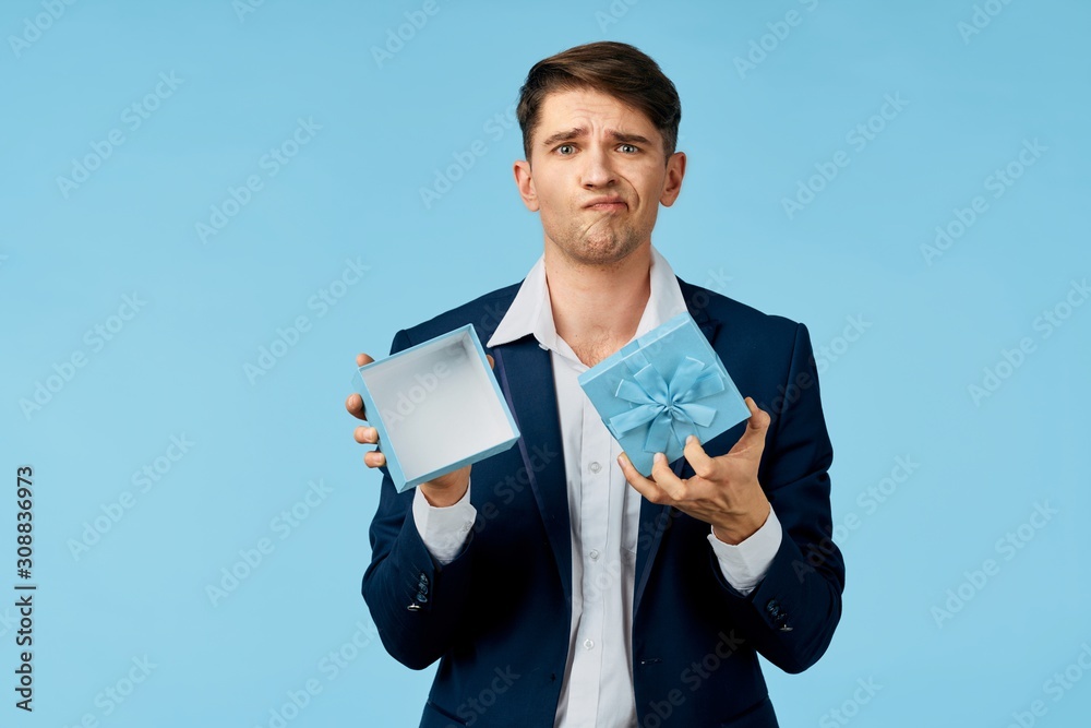 man holding a blank card man holding a blank card