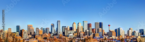 The downtown Calgary skyline in the fall © Torval Mork