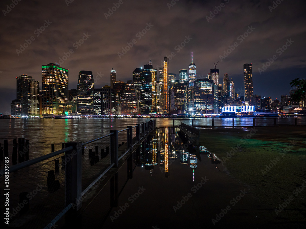 Fototapeta premium new york city at night