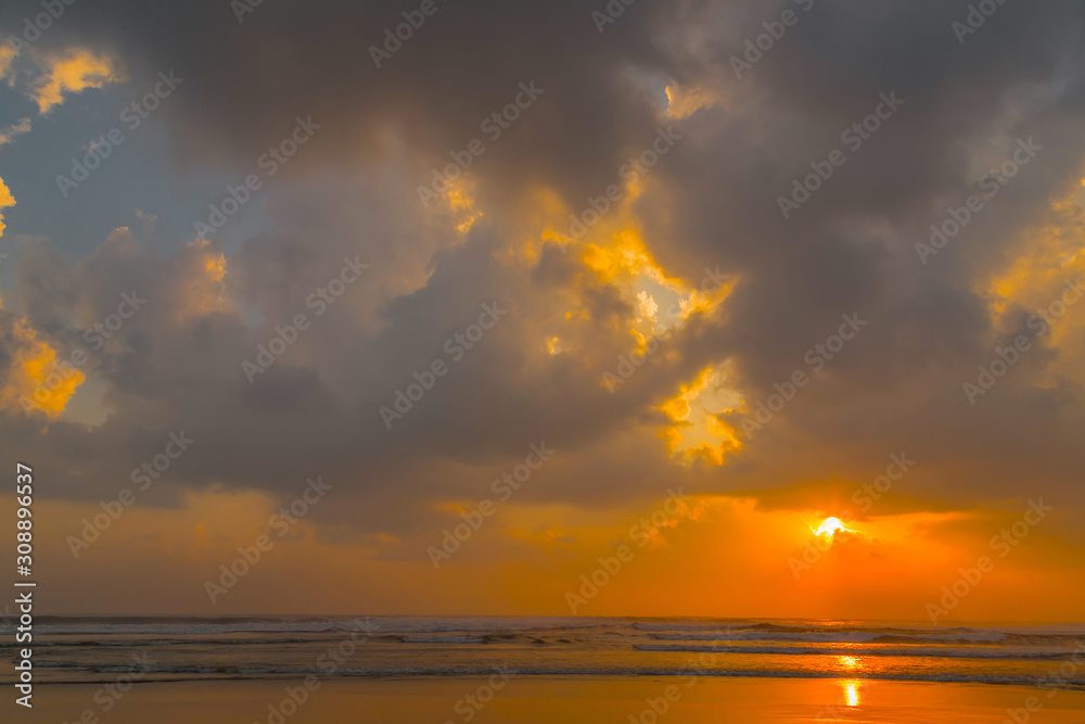 Obraz premium sun cloud background sunny day