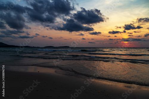 Fototapeta Naklejka Na Ścianę i Meble -  sunset Dominican beach Caribbean Sea
