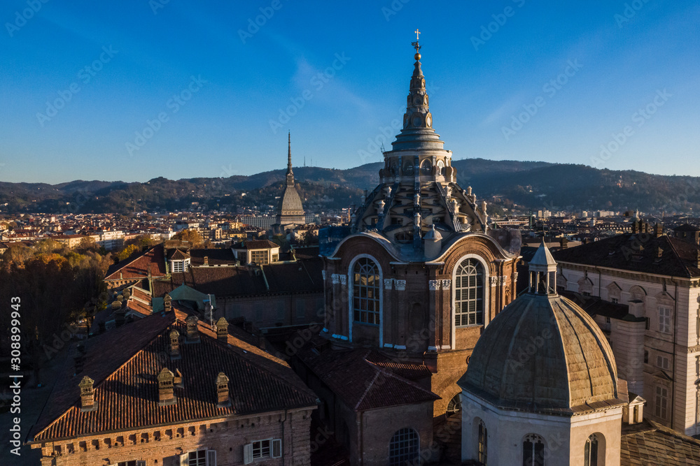 Torino, cupola della Sindone