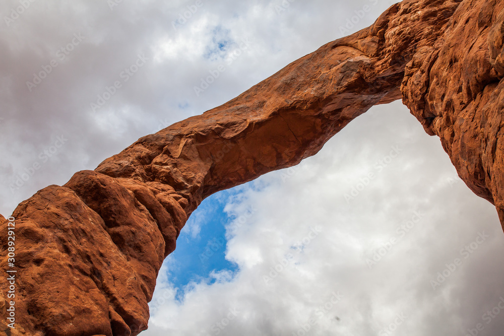 custom made wallpaper toronto digitalUnder the Arch in Utah, Arches national park