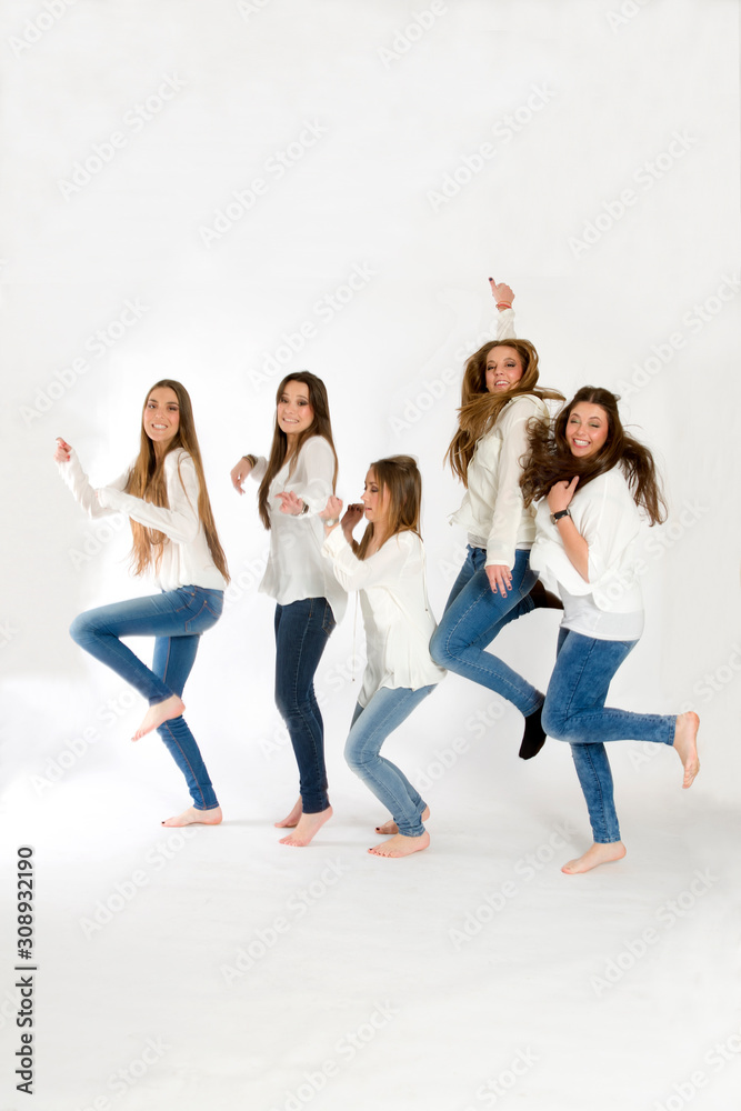Naklejka premium Group of happy girls